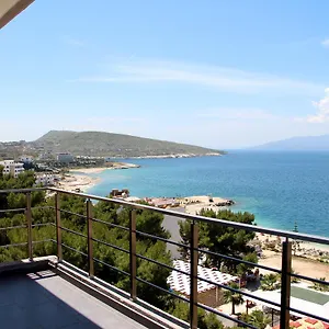 Franklin , Saranda Albania